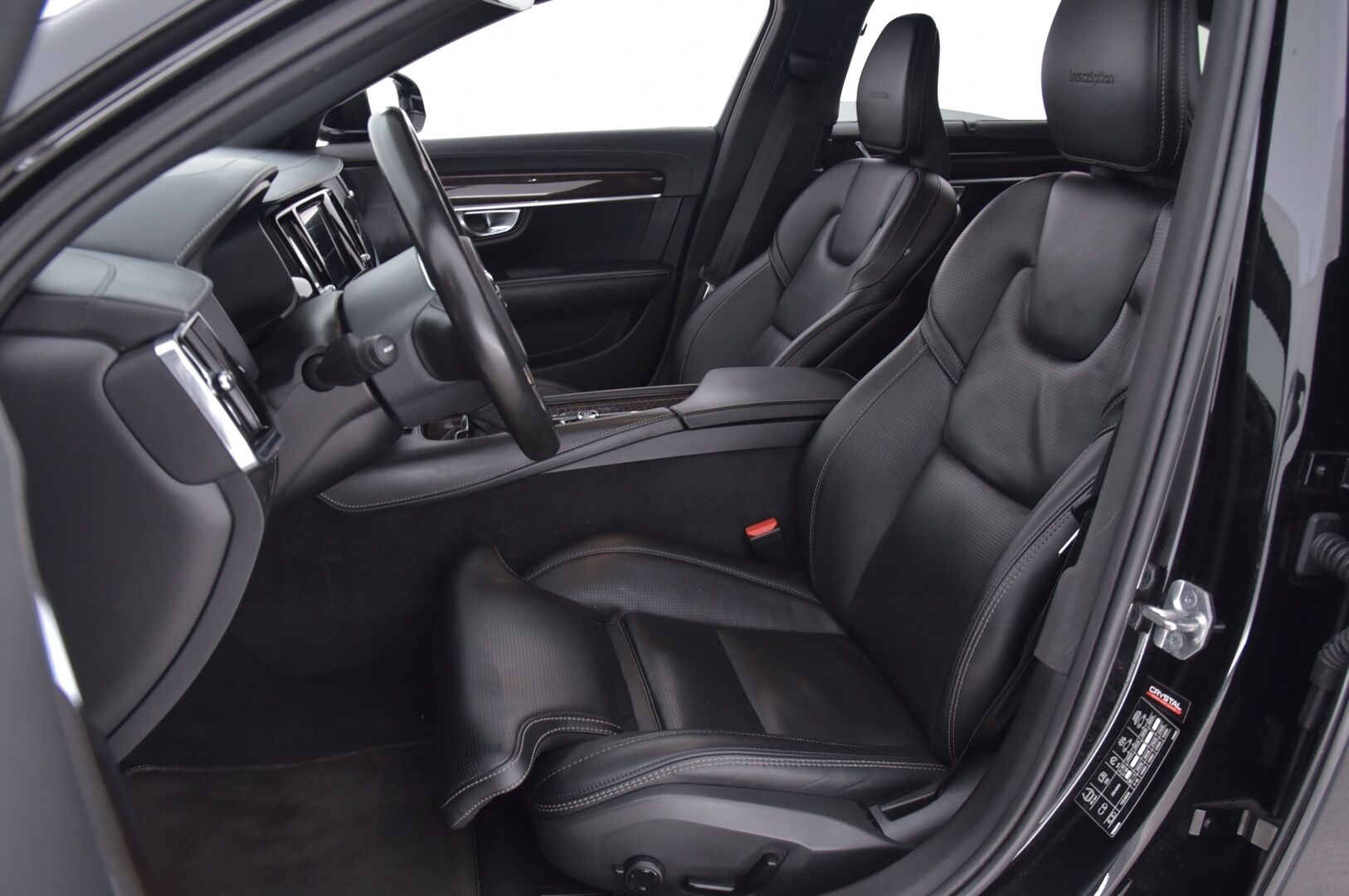 Volvo S90 2020 D5 AWD Inscription - Hierovat ja ilmastoidut penkit / Navi / Adapt Cruise / Harman Kardon - Tulossa myyntiin!