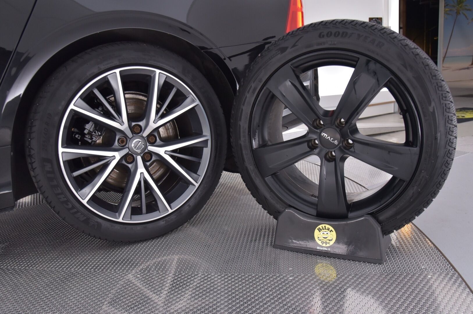 Volvo S90 2020 D5 AWD Inscription - Hierovat ja ilmastoidut penkit / Navi / Adapt Cruise / Harman Kardon - Tulossa myyntiin!