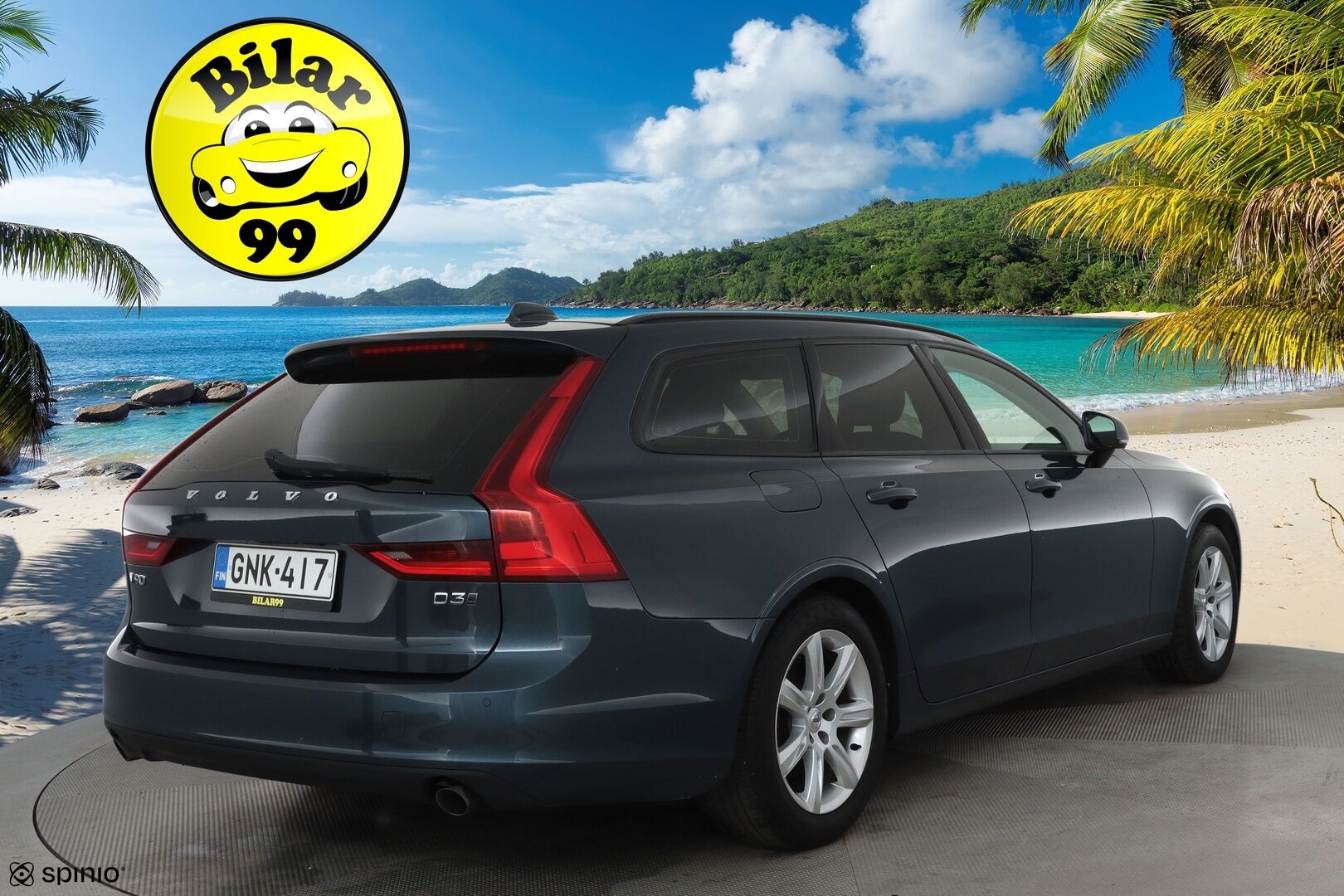 Volvo V90 2018 D3 AWD Autom **Adapt.vakkari / Webasto / LED / Navi / P.kamera / Koukku** - Kahdet renkaat aluvanteilla / Penkinlämmittimet takana / Ratin lämmitin