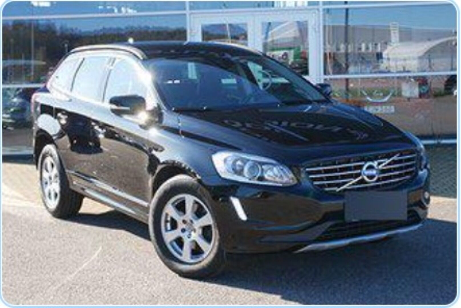 Volvo XC60 2016 D3 Momentum - | Webasto | Vetokoukku | Puolinahat | Ratinlämmitin | Penkinlämmittimet | Ei AdBlue! |