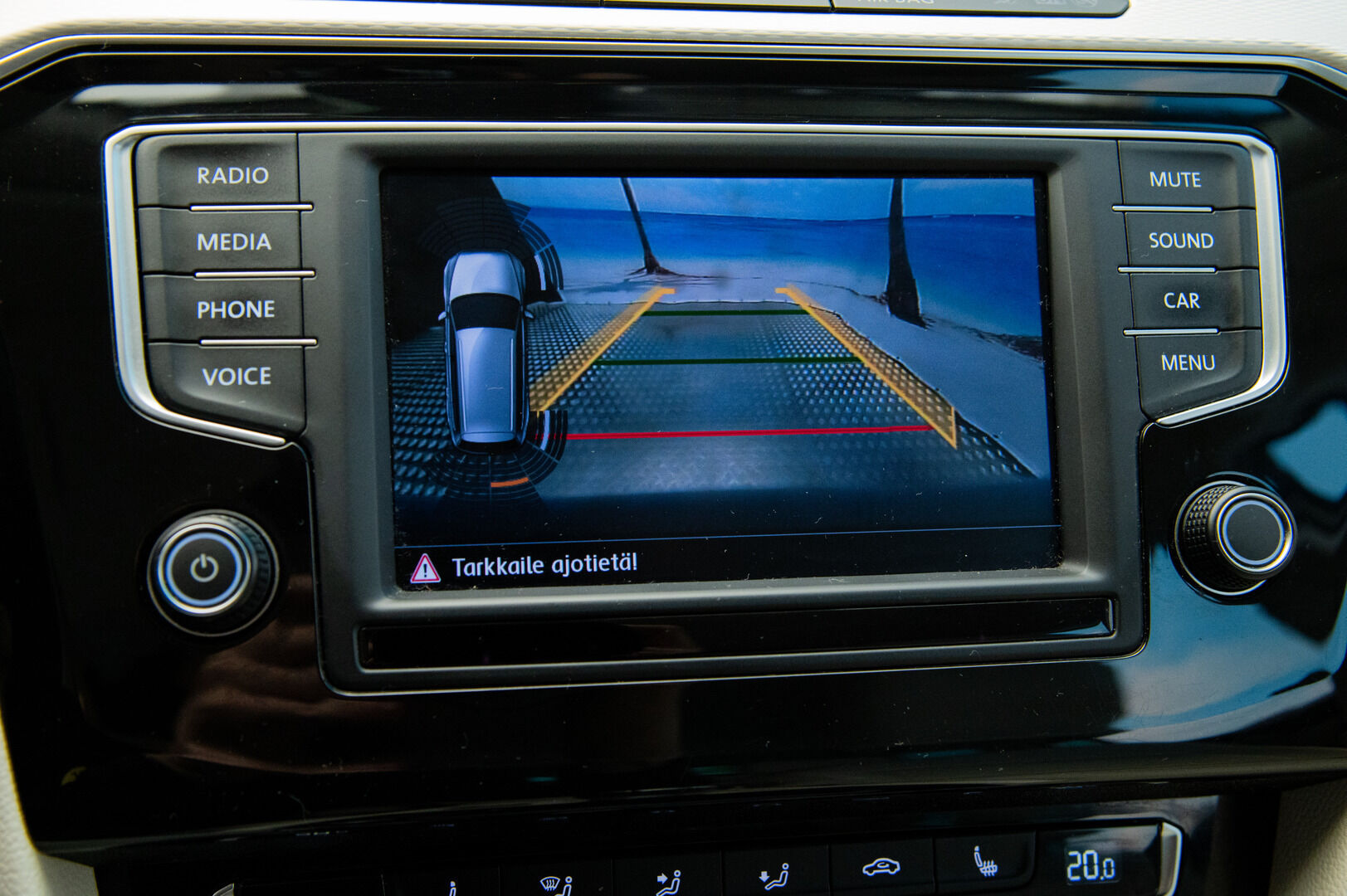 Volkswagen Passat 2016 Variant GTE Plug-In Hybrid 160 kW (218 hv) DSG-automaatti - Hierova penkki | ACC | Koukku | Veeman vanteet | P.Kamera | 2x renkaat&alumiinivanteet