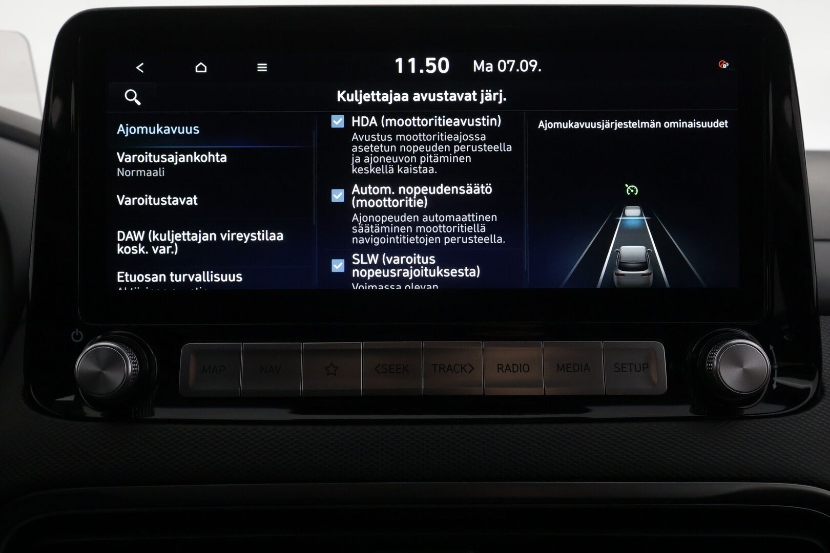 Hyundai KONA 2022 electric 64 kWh 204 hv Style MY21 - | ACC | ILP | Krell | HUD | Sähköpenkit | Puolinahat | Digimittaristo | P.kamera | HDA | BSM | Keyless | Lämm. ratti | 1-om suomiauto | 2x renkaat vanteineen |