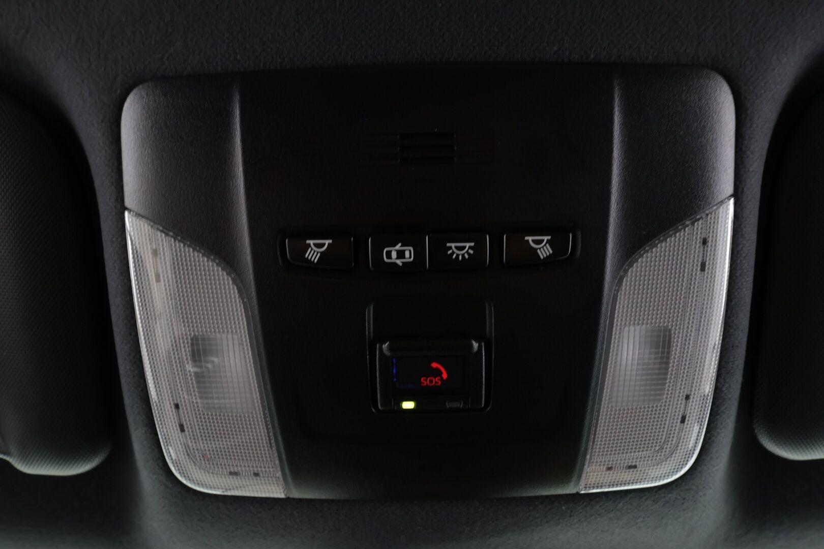 Toyota Corolla 2019 Touring Sports 2,0 Hybrid Style Business * Webasto / ACC / P.kamera / LED / Navi / Koukku / Sähköluukku / Puolinahat * - Suomi-auto / Kahdet renkaat aluvanteilla