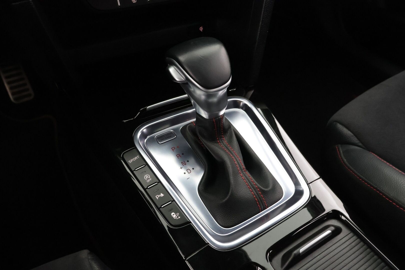 Kia ProCeed 2019 1,6 T-GDI 204hv GT Business Premium DCT - | Merkkihuollettu | JBL | Adapt. vakkari | P.kamera | Keyless | BLIS | Lohko | Apple&Android | Muistipenkki | Sähköluukku |