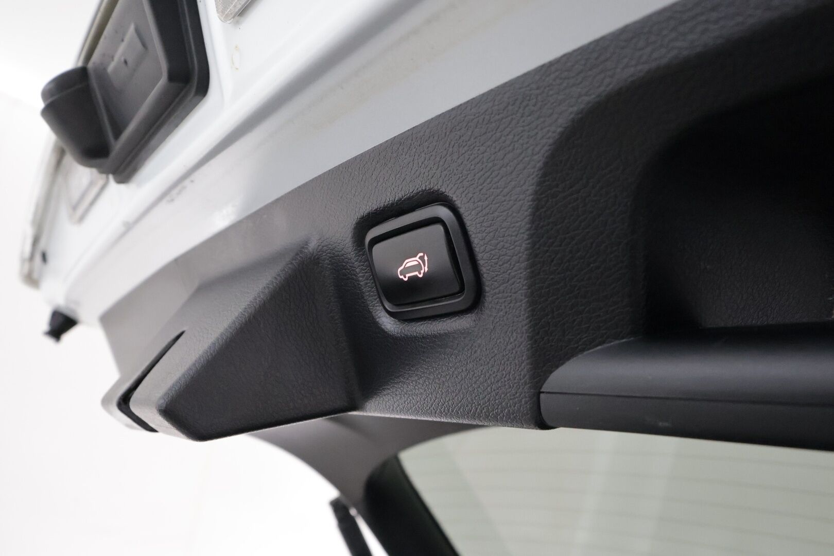 Kia ProCeed 2019 1,6 T-GDI 204hv GT Business Premium DCT - | Merkkihuollettu | JBL | Adapt. vakkari | P.kamera | Keyless | BLIS | Lohko | Apple&Android | Muistipenkki / Sähköluukku |