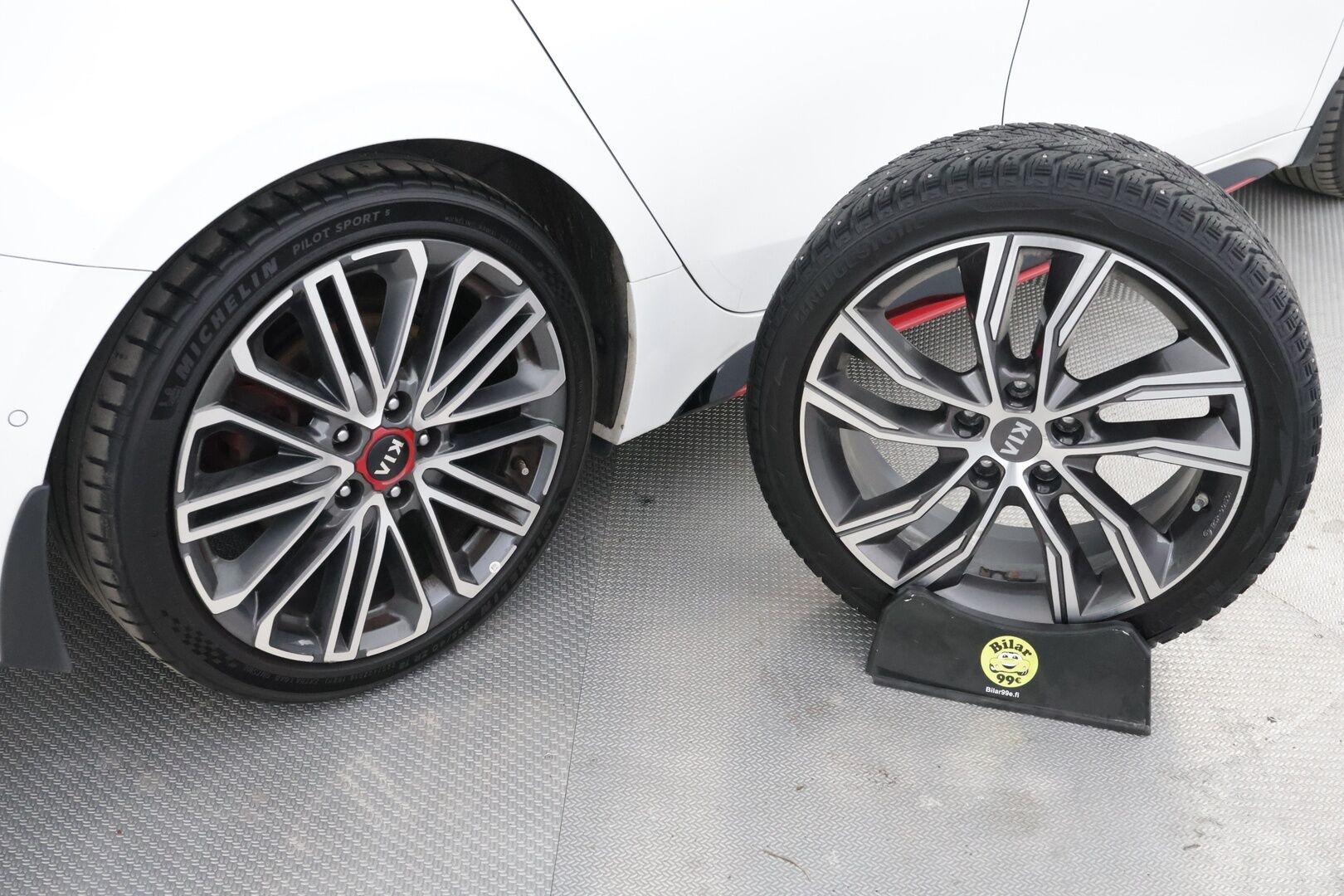 Kia ProCeed 2019 1,6 T-GDI 204hv GT Business Premium DCT - | Merkkihuollettu | JBL | Adapt. vakkari | P.kamera | Keyless | BLIS | Lohko | Apple&Android | Muistipenkki | Sähköluukku |