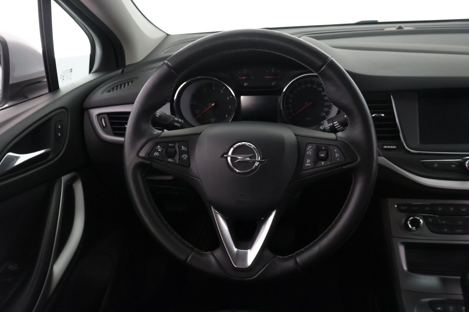 Opel Astra 2019 5-ov Comfort 150 Turbo A - 2.om Suomi-auto | LED-ajovalot | Lohko+sisäpistoke | Carplay | Ratinlämmitys | Pysäköintitutkat eteen ja taakse!