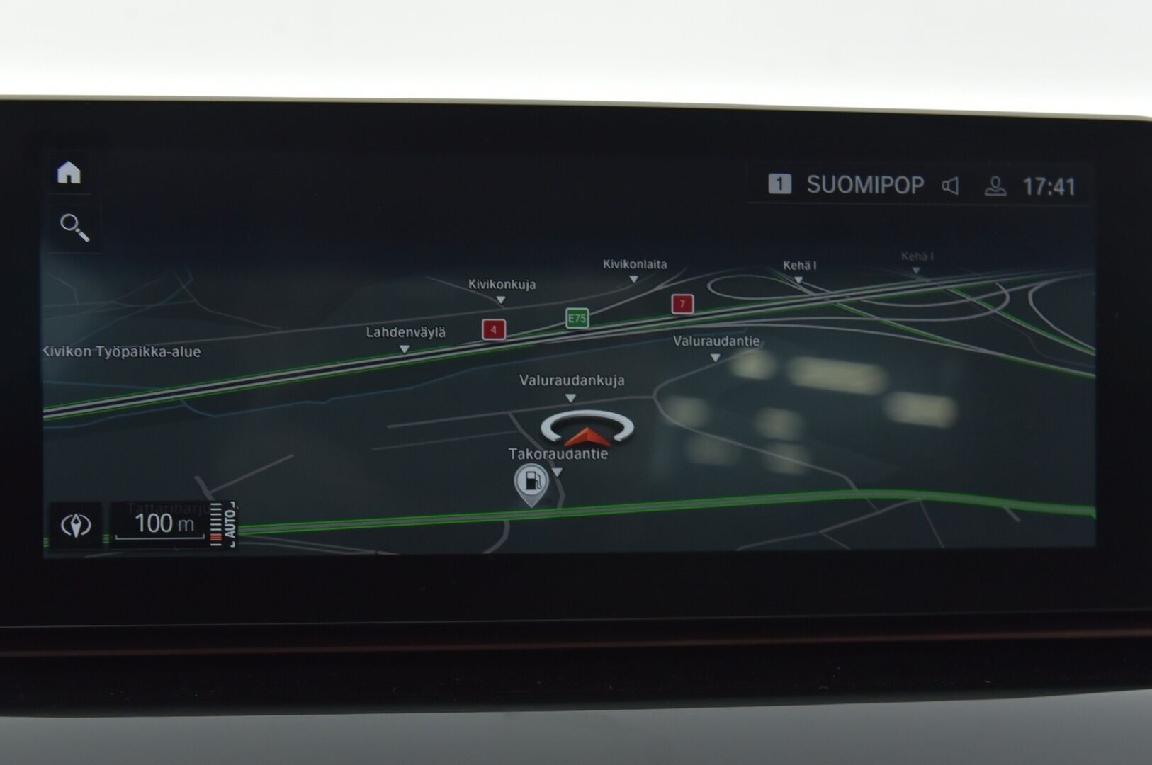 BMW 520 2019 G30 Sedan 520d A xDrive Business Sport * Digimittaristo / ACC / Webasto / HUD / 360° / S.Koukku * - Suomi-auto / Facelift / Kahdet BMW vanteet / Säännöllinen huoltohistoria ja viimeisin huolto 01/25!