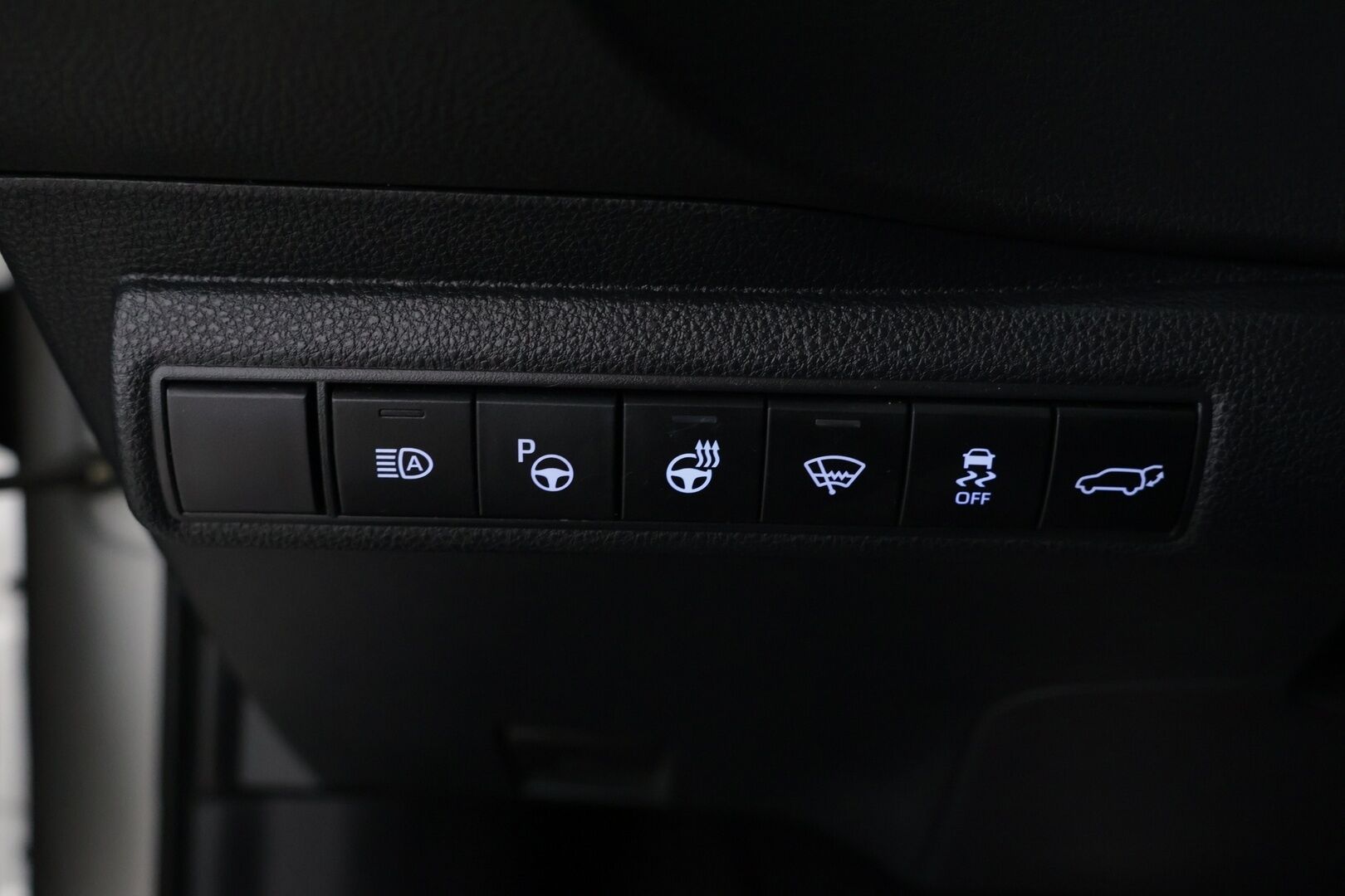 Toyota Corolla 2019 Touring Sports 2,0 Hybrid Style Business - Adapiivinen vakionopeudensäädin | Digimittaristo | Lohkolämmitin sisäpistokkeella | P.Kamera |