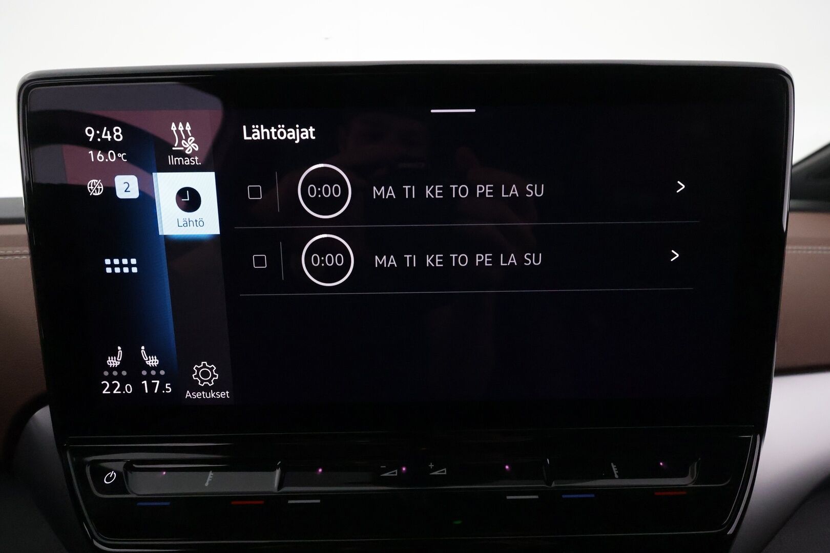 Volkswagen ID.5 2022 Pro Performance **Lämpöpumppu / Adapt.Vakkari / P.Kamera / LED-valot / Navi / Kaistavahti / KeylessGO ** - 3,99 % KORKOTARJOUS TÄHÄN AUTOON - 2x Renkaat