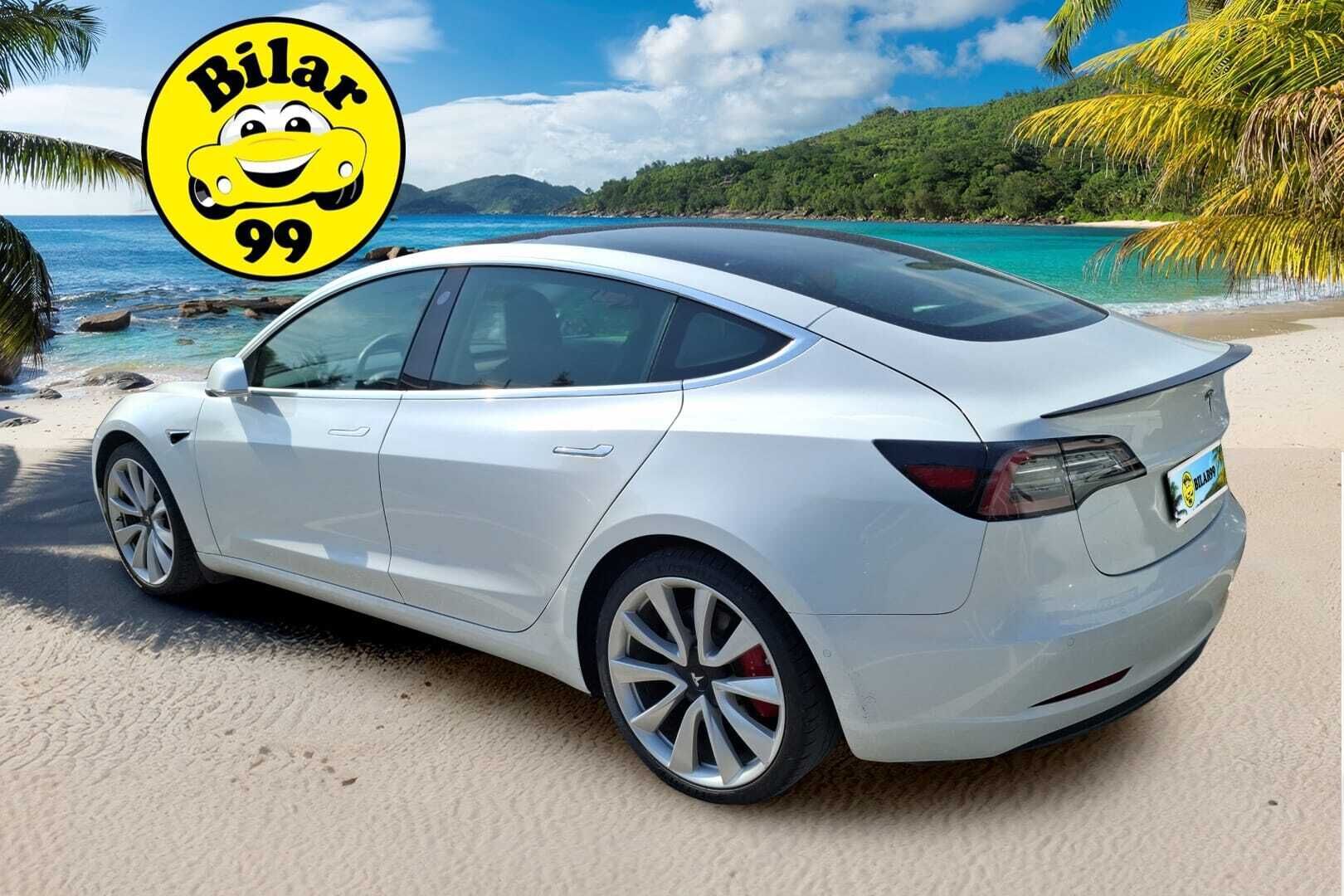 Tesla Model 3 2019 Performance Dual Motor AWD - TULOSSA MYYNTIIN!