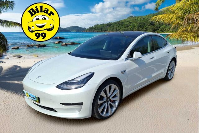 Tesla Model 3 -kuva