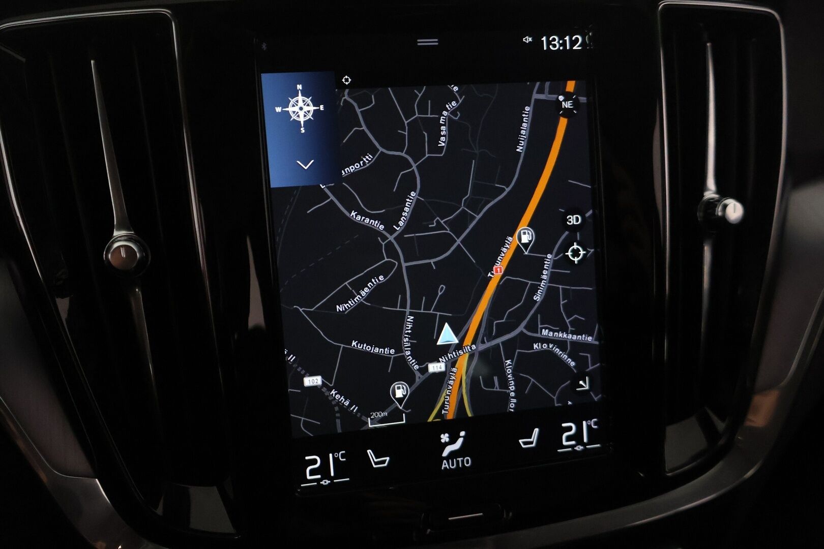 Volvo V60 2019 D3 Momentum Aut. - *Webasto | ACC | Pilot assist | Peruutuskamera | VOC | Navigointi | Led-ajovalot | 2x Renkaat & Vanteet | Merkkihuoltohistoria | Vähän ajettu*