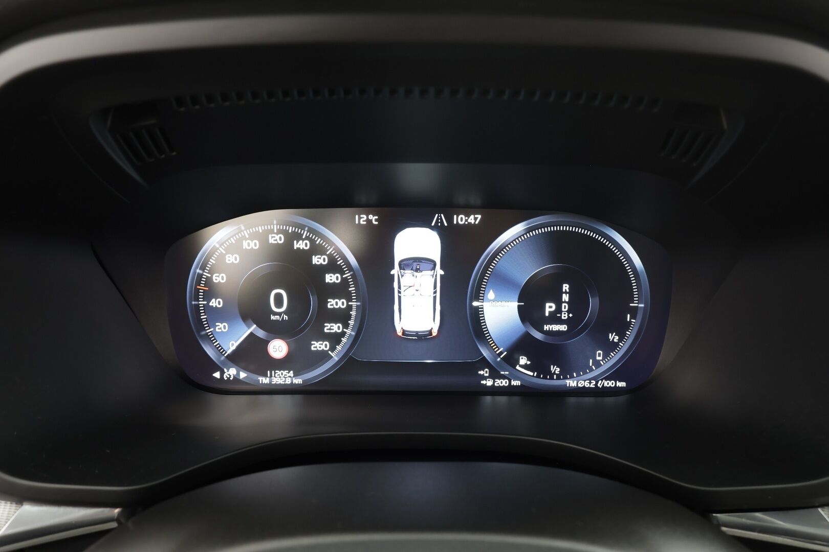 Volvo XC60 2020 T8 TwE AWD R-Design aut * ACC / P.kamera / Full LED / Navi / Muistipenkki / Panorama / Webasto / Koukku / BLIS * - Suomi-auto / Kahdet renkaat aluvanteilla / Merkkihuollettu