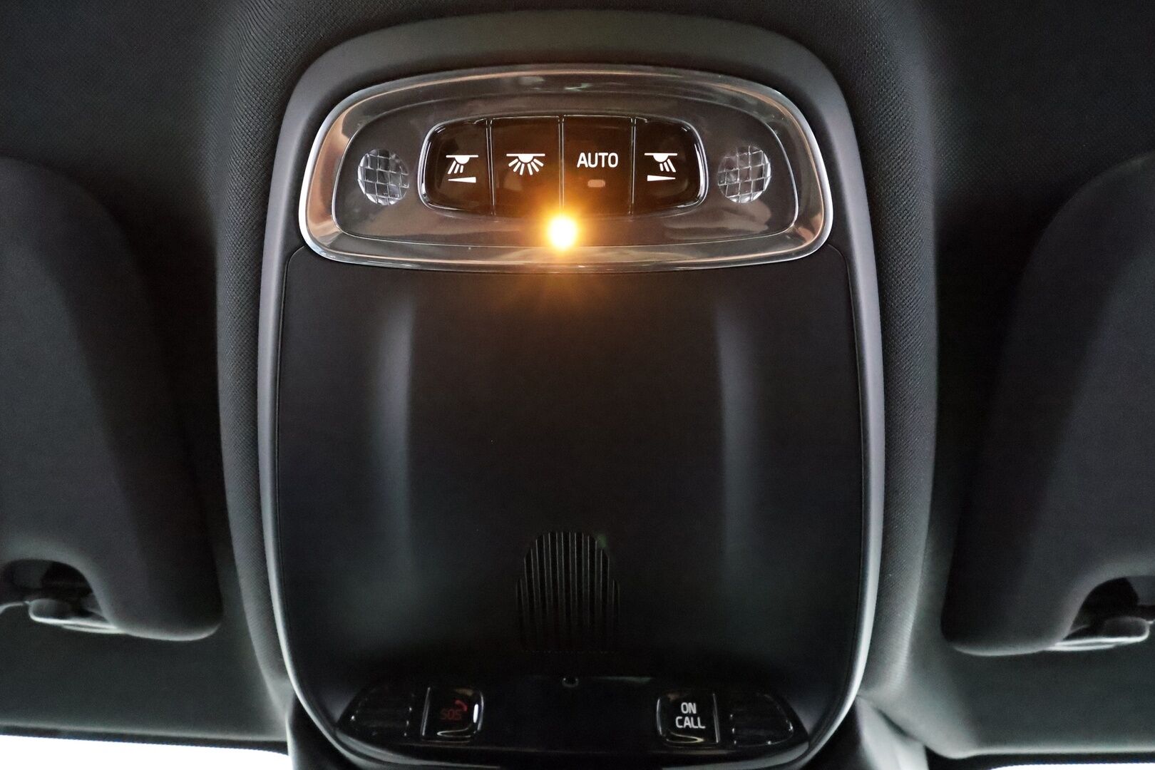 Volvo S60 2020 T8 TwE AWD Business R-Design aut * H&K / Webasto / Koukku / ACC / Full-LED / P.Kamera / Sportpenkki Muistipenkki * - Suomi-auto / 2x Latauskaapelit / Kahdet Renkaat - HULLUT BLACKWEEK JATKOT - KORKOTARJOUS 2,49%