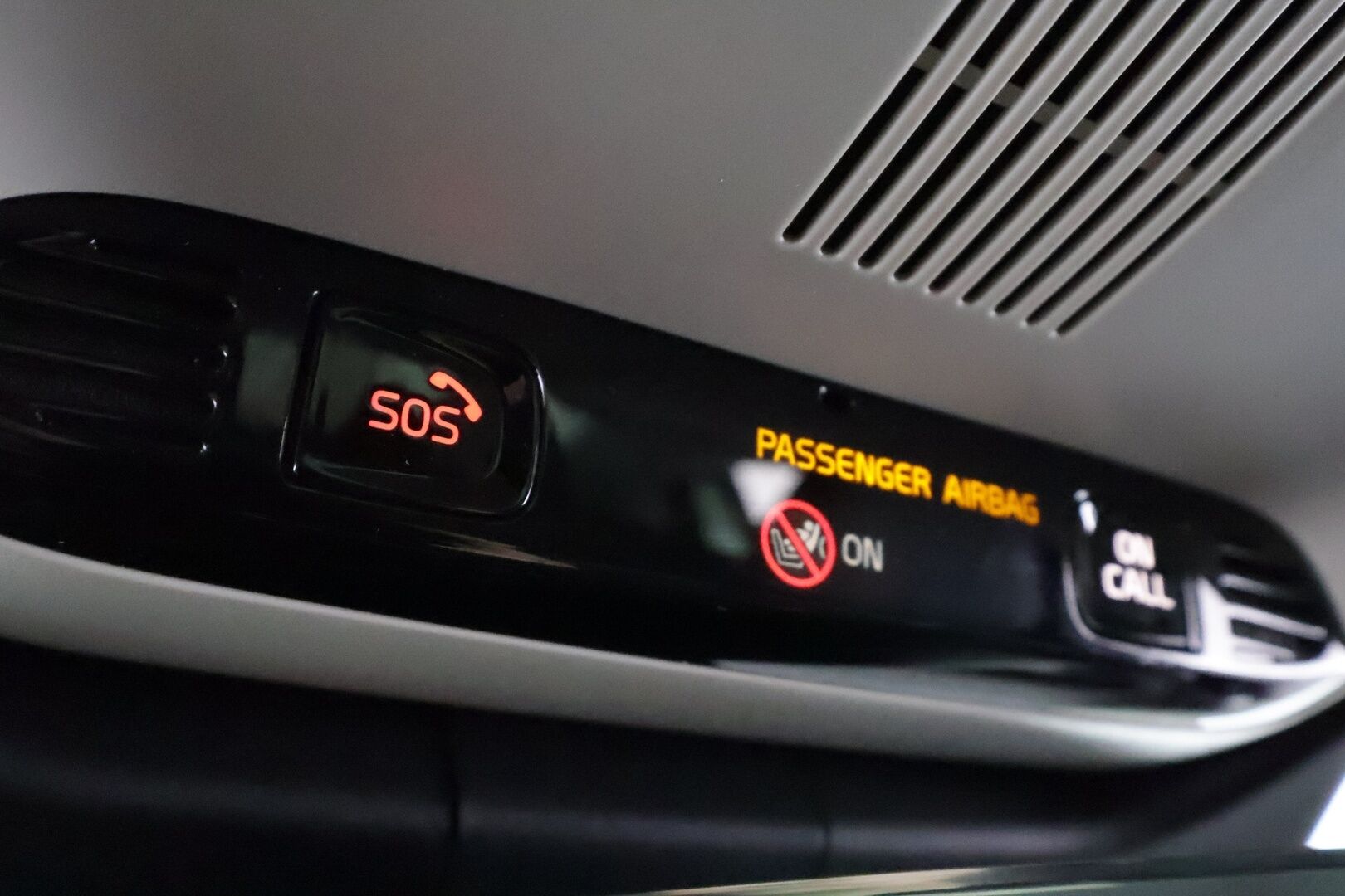 Volvo S60 2020 T8 TwE AWD Business Inscription aut * ACC / P.tutkat / Webasto / LED / Navi / Muistipenkki / Nahat / KeylessGo * - Suomi-auto / Kahdet renkaat aluvanteilla - HULLU BLACKWEEK KORKOTARJOUS 2,49%