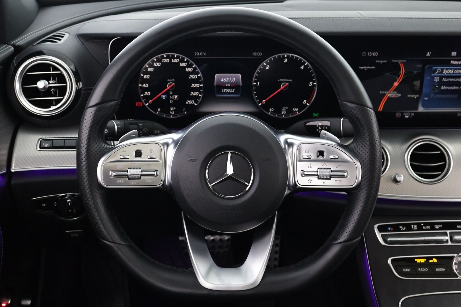 Mercedes-Benz E 2018 220d T A Premium Business AMG - Webasto | Burmester | HUD | Panorama | 360° | Widescreen | Muistipenkit | Multibeam LED | Vetokoukku | Supervarusteet!