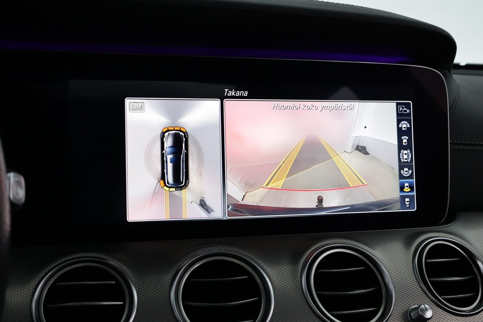 Mercedes-Benz E 2018 220d T A Premium Business AMG - Webasto | Burmester | HUD | Panorama | 360° | Widescreen | Muistipenkit | Multibeam LED | Vetokoukku | Supervarusteet!