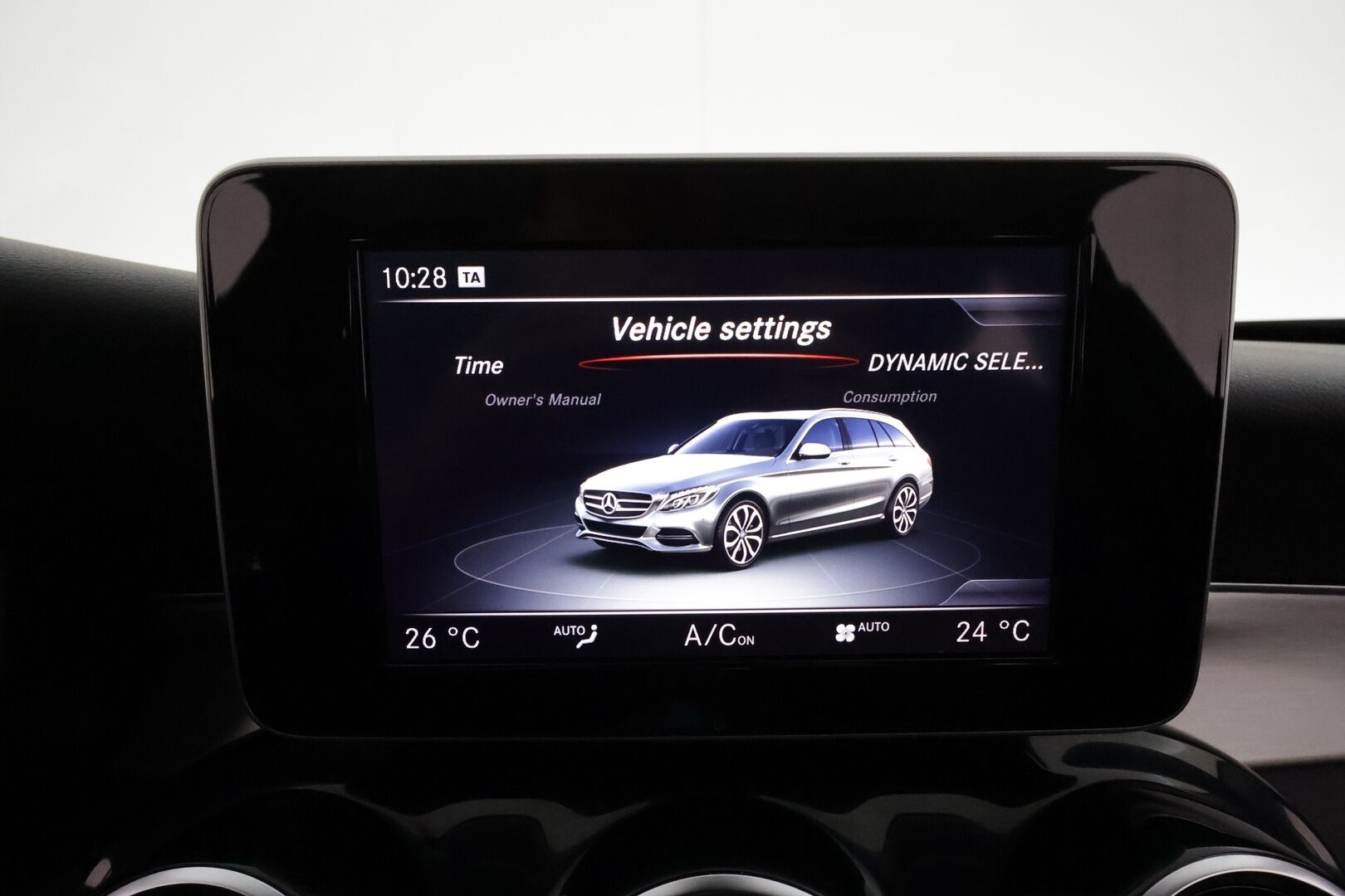 Mercedes-Benz C 2017 220d T 4MATIC 9G-Tronic *Distronic+ / Burmester / ILS-LED / P.tutkat / Navi / Puolinahat* - Kahdet renkaat aluvanteilla