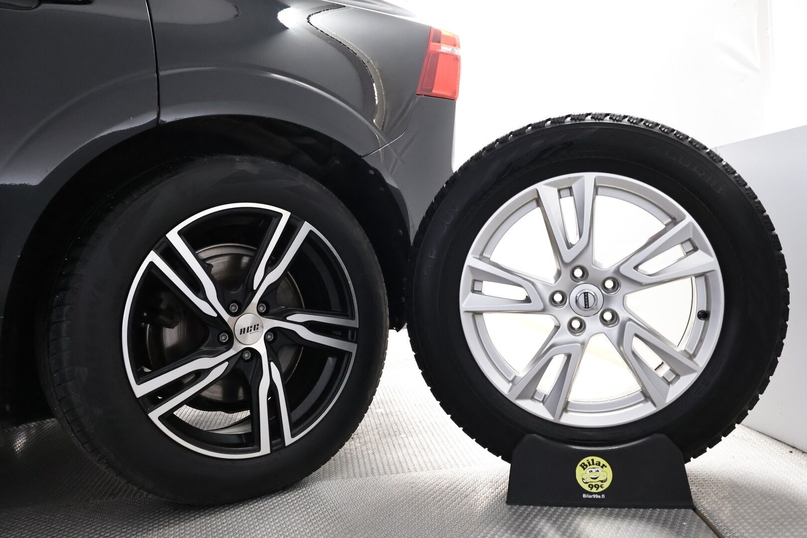 Volvo XC60 2020 T8 TwE AWD R-Design aut - Webasto | Adapt.vakkari | Harman&Kardon | Panorama | Muistipenkki | Vetokoukku | Full-LED | Peruutuskamera | Matkalla myymälään!