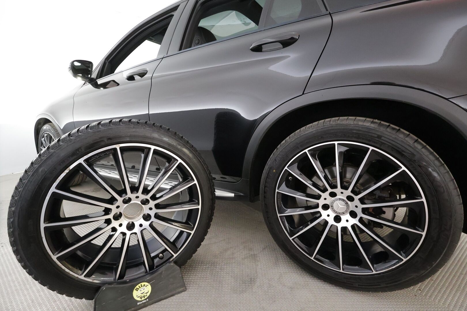 Mercedes-Benz GLC 2016 220 d 4Matic A Premium Business AMG - | Burmester | Webasto | Panorama | P.Kamera | Koukku | Osasähköt | Vakkari |