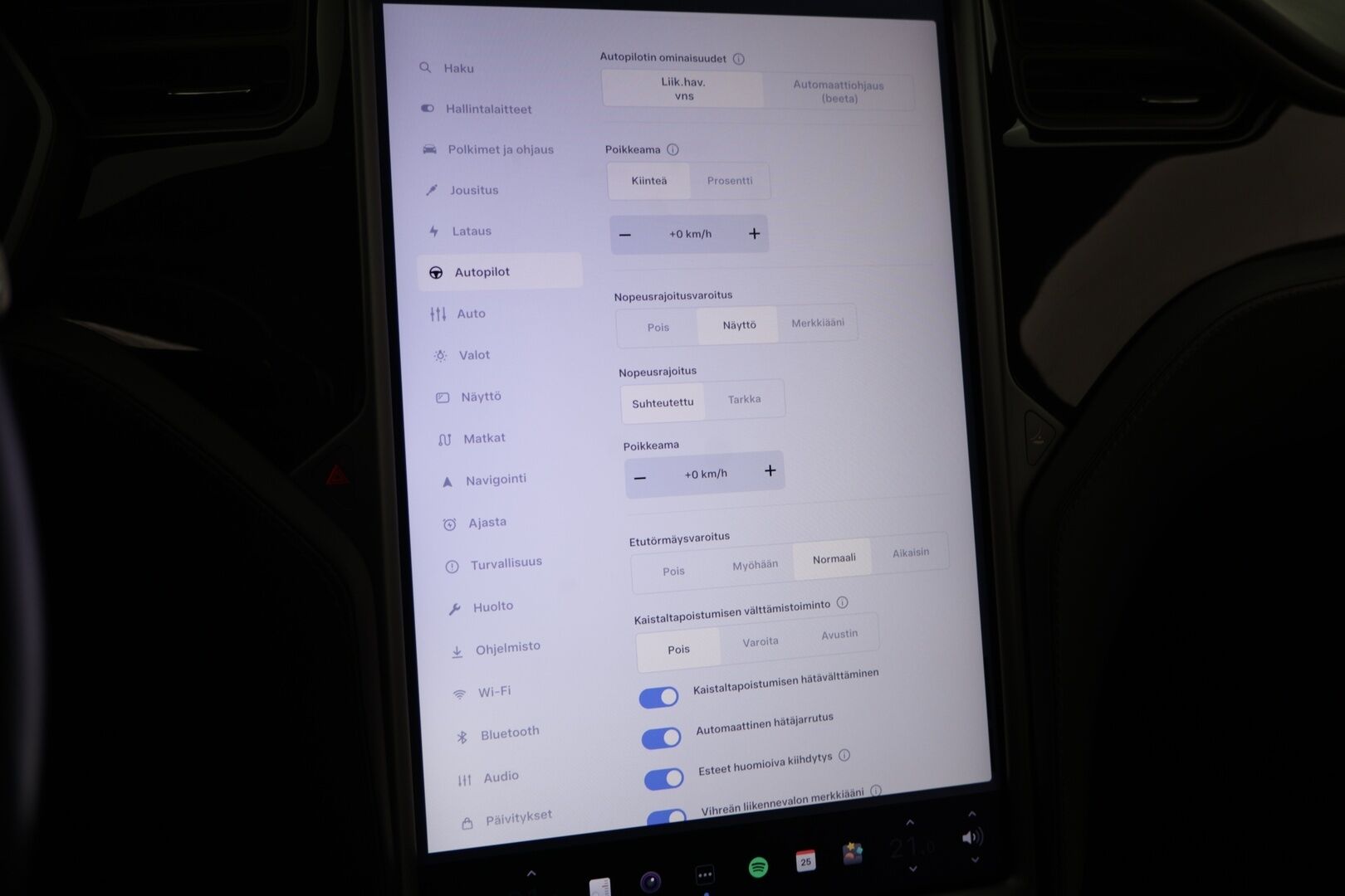 Tesla Model S 2020 Long Range AWD Raven ** AP / Ilma-alusta / 21'' Turbine / Vaaleat nahat / Premium Sound - 2x vanteet / Suomi-auto / Tyylikäs 