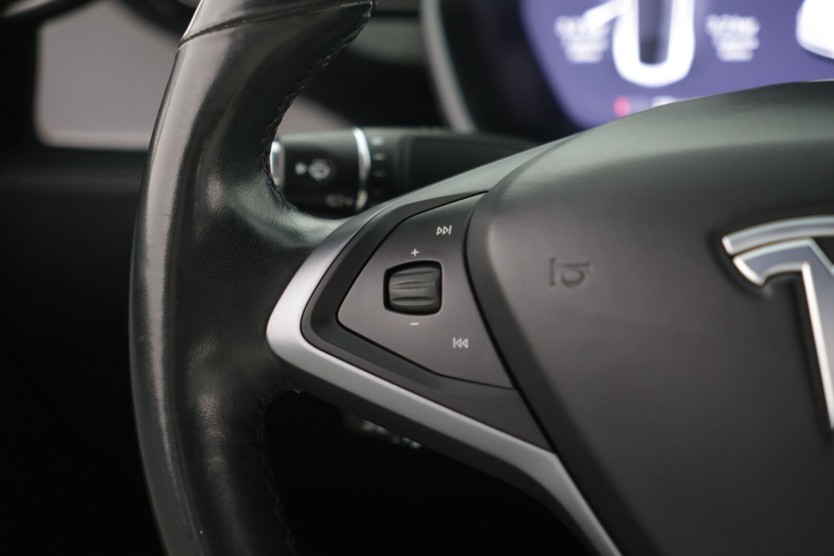 Tesla Model S 2020 Long Range AWD Raven ** AP / Ilma-alusta / 21'' Turbine / Vaaleat nahat / Premium Sound - 2x vanteet / Suomi-auto / Tyylikäs 