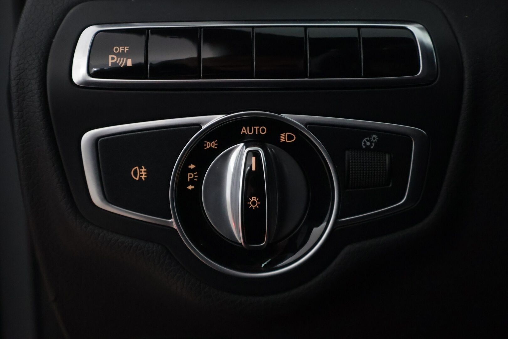 Mercedes-Benz C 2016 350 e T A Premium Business - YritysOutlet - Myydään vain yrityksille| Airmatic | Navi | Tutkat | Led | Vakkari | puolinahat|