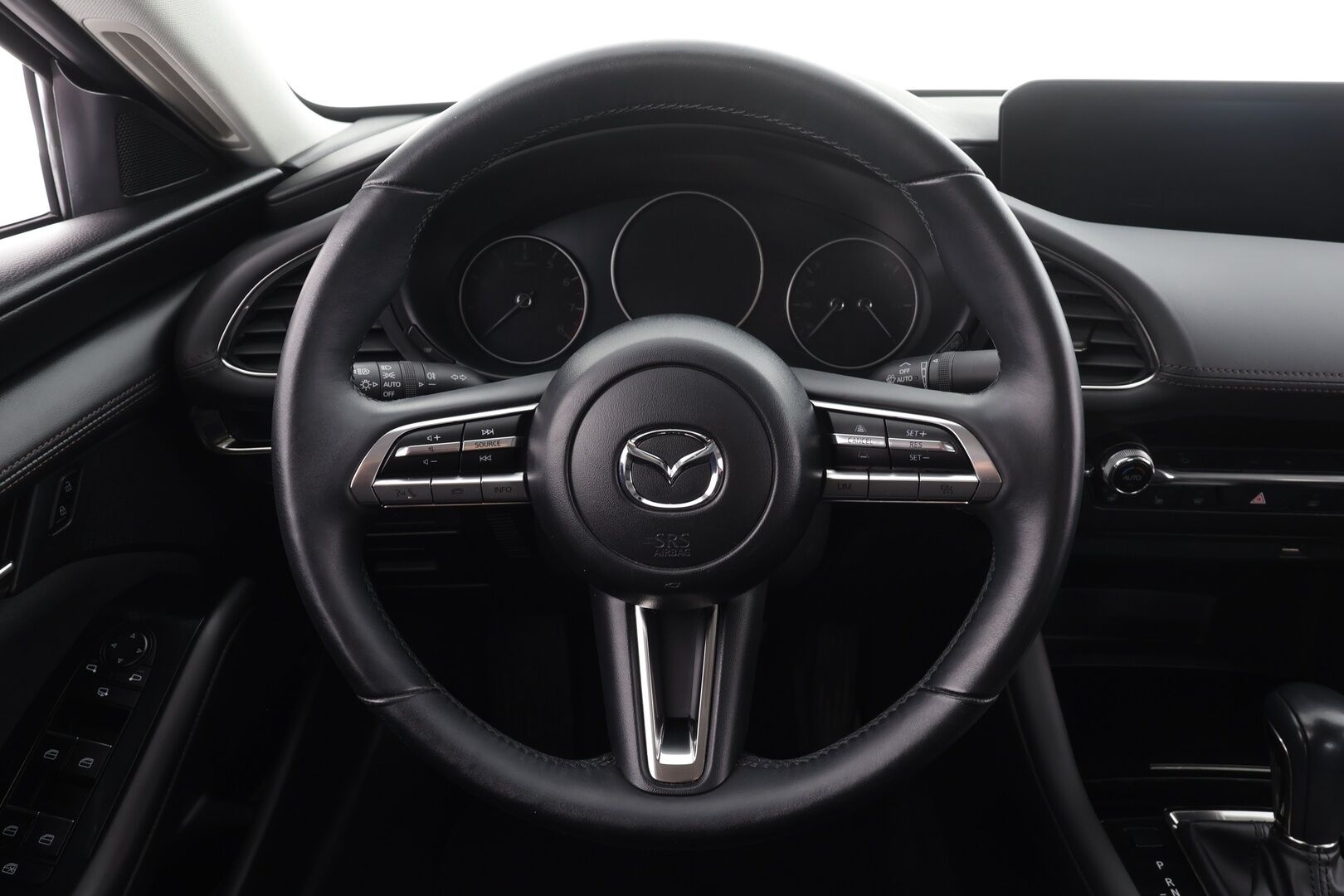 Mazda 3 2020 Sedan 2,0 (122 hv) SKYACTIV-G Vision Plus Business AT KL2Y * ACC / HUD / P.kamera / LED / Navi / KeylessGo * - Suomi-auto / Kahdet renkaat Mazdan vanteilla / Merkkihuollettu - HULLU BLACKWEEK KORKOTARJOUS 2,49%