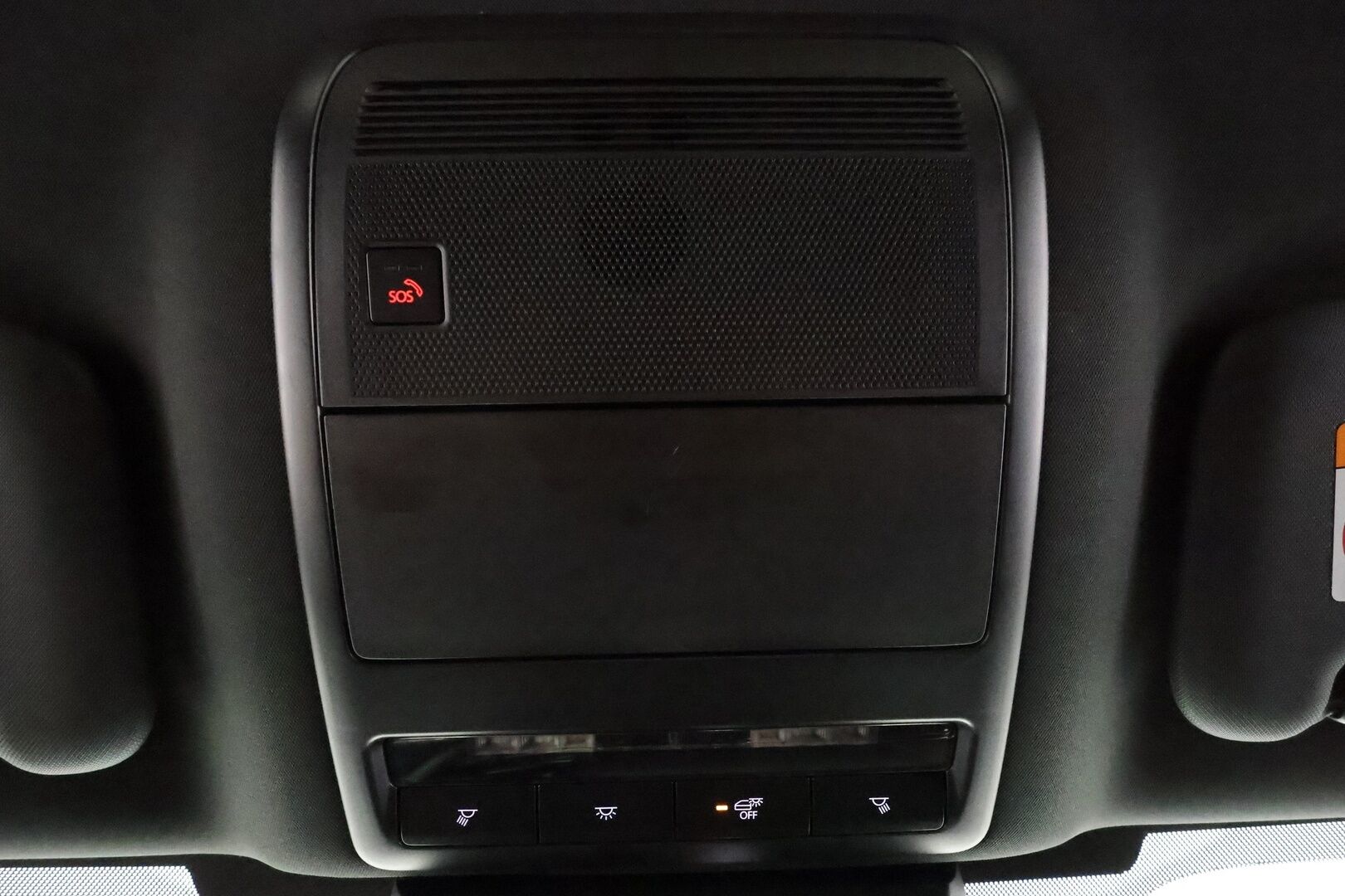 Mazda Mazda3 2020 Hatchback 2,0 (122 hv) SKYACTIV-G Vision Plus Business * ACC / LED / P.Kamera / Navi / Kaistavahti / Keyless / HUD * - Kahdet renkaat aluvanteilla