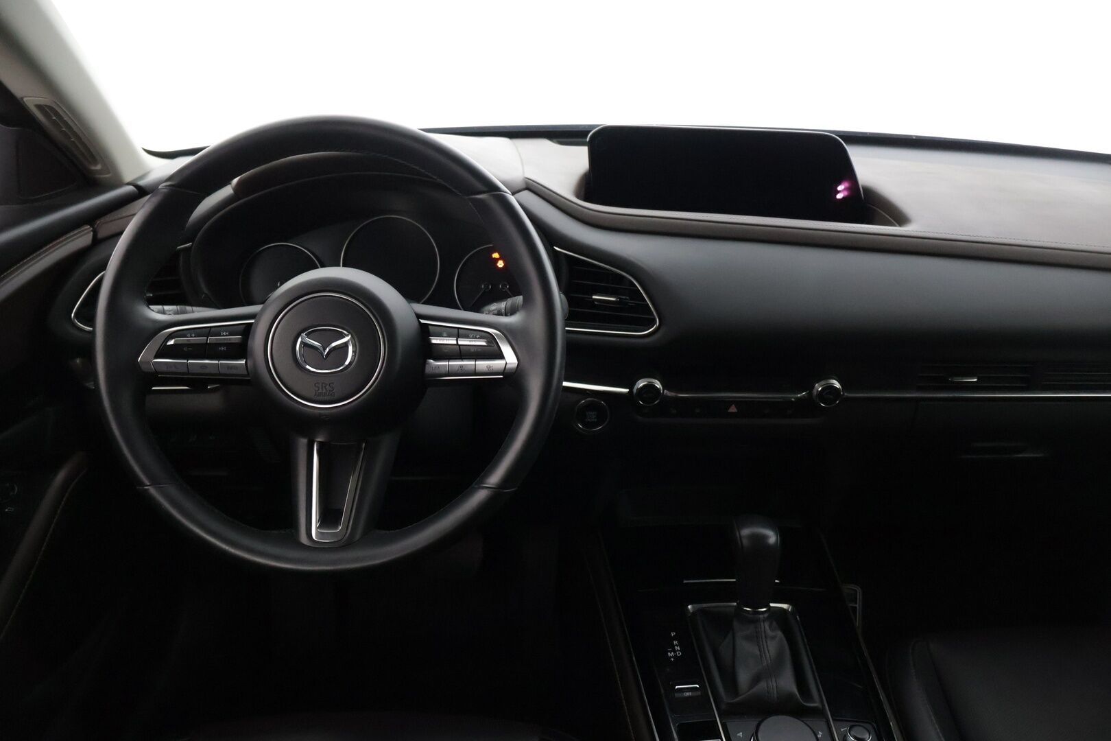 Mazda CX-30 2020 2,0 M Hybrid Skyactiv-G Luxury AT * BOSE / 360 / Adapt. vakkari / KeylessGo / Navi * - * Suomi-auto / Kahdet renkaat Mazdan omilla alumiinivanteilla! / Lohko- ja sisätilanlämmitin *