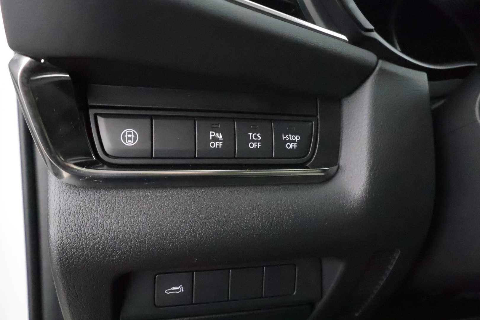 Mazda CX-30 2020 2,0 M Hybrid Skyactiv-G Vision Plus Business MT * ACC / LED / P.kamera / Apple & Android / Kaistavahti * - Suomi-auto / Merkkihuollettu / 2x Renkaat ja vanteet