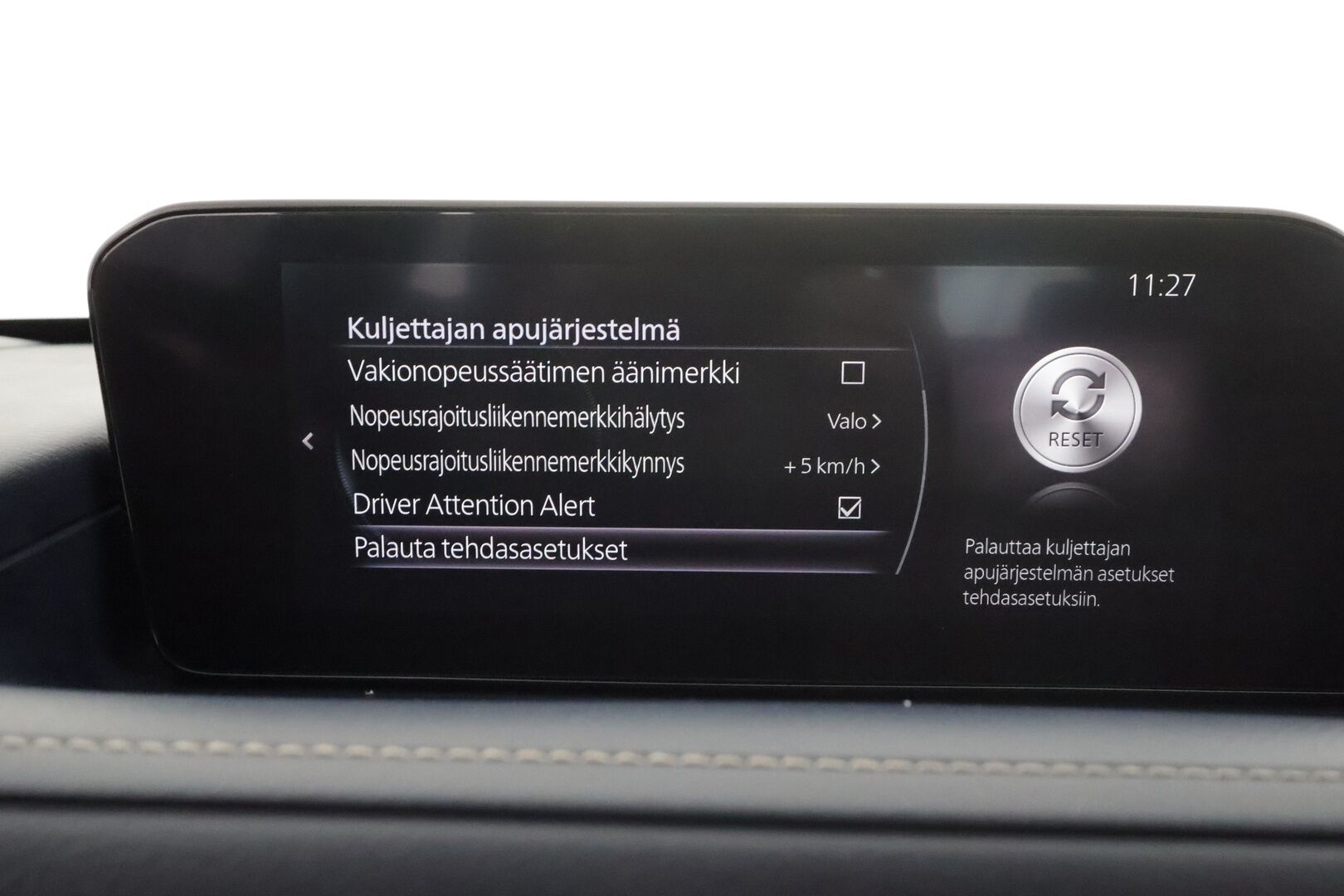 Mazda CX-30 2020 2,0 M Hybrid Skyactiv-G Vision Plus Business MT * ACC / LED / P.kamera / Apple & Android / Kaistavahti * - Suomi-auto / Merkkihuollettu / 2x Renkaat ja vanteet - HULLUT AVAJAISHULINAT KORKOTARJOUS 3,29 %