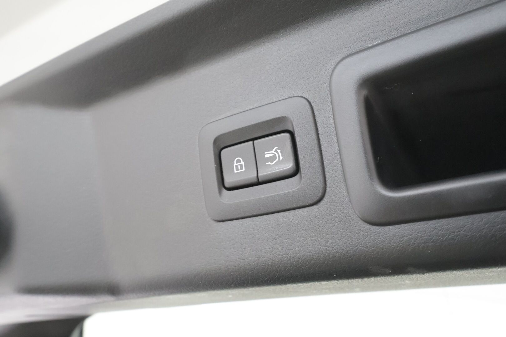 Mazda CX-30 2020 2,0 M Hybrid Skyactiv-G Vision Plus Business MT * ACC / LED / P.kamera / Apple & Android / Kaistavahti * - Suomi-auto / Merkkihuollettu / Kahdet renkaat