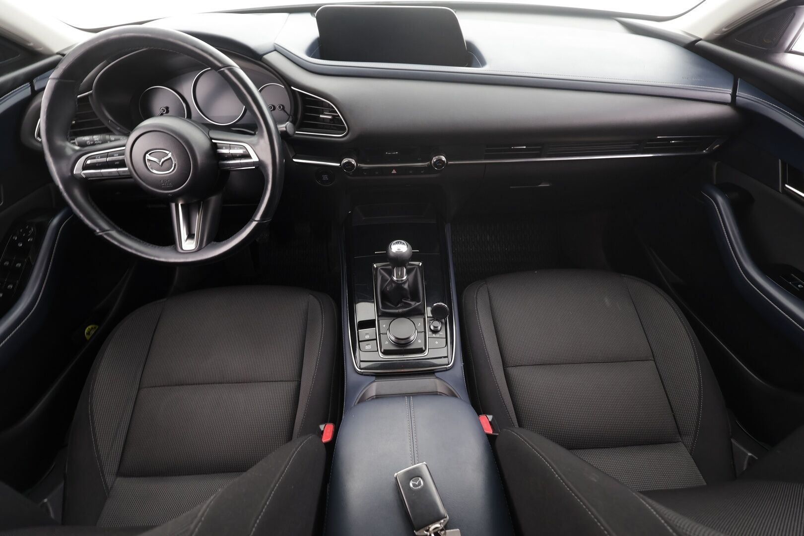 Mazda CX-30 2020 2,0 M Hybrid Skyactiv-G Vision Plus Business MT * ACC / LED / P.kamera / Apple & Android / Kaistavahti * - Suomi-auto / Merkkihuollettu / 2x Renkaat ja vanteet