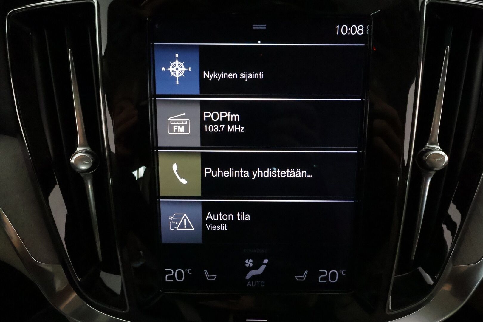 Volvo S60 2020 T8 TwE AWD Business Inscription aut * Webasto / ACC / LED / P.kamera / Sportpenkki Muistilla / Navi / Kaistavahti * - Suomi-auto / 2x Latauskaapelit / Kahdet Renkaat / Merkkihuollettu!