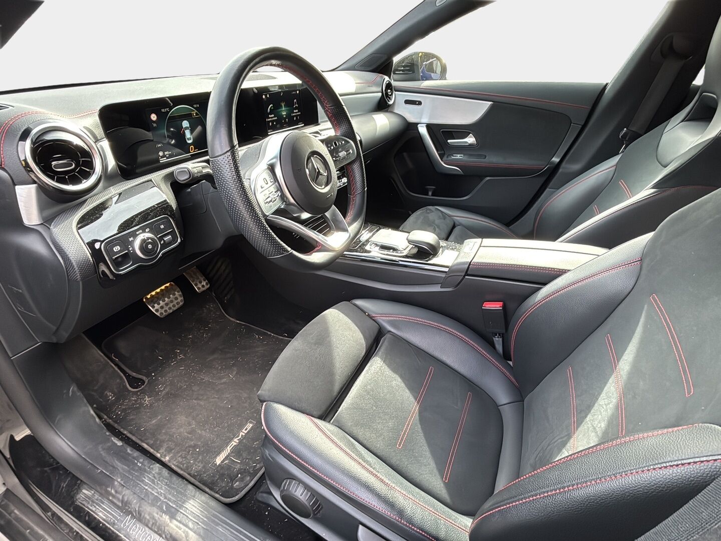 Mercedes-Benz CLA 2020 220 4MATIC A Business AMG *P. Kamera / Lohkolämmitin / Sporttipenkit / MBUX - Suomi-auto / Juuri vahattu! / Lohkolämppäri sisäpistokkeella /  Mercedes ME / Viimeisin huolto 98tkm - HULLUT AVAJAISHULINAT KORKOTARJOUS 3,29 %