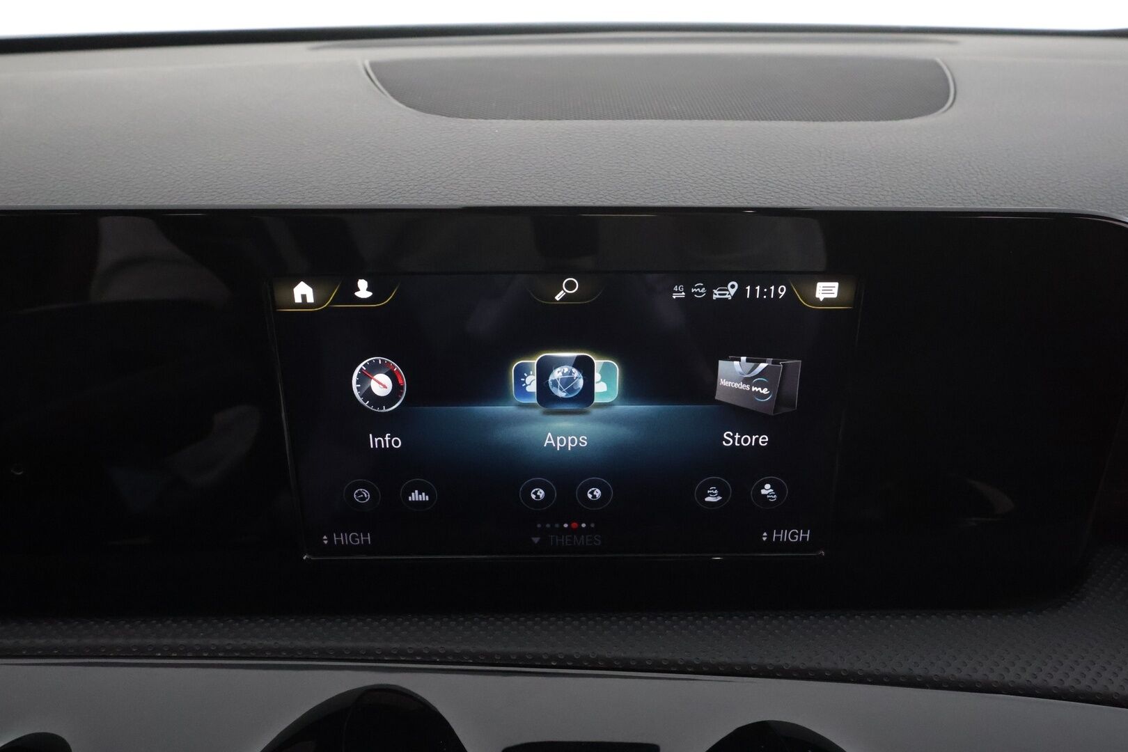 Mercedes-Benz A 2020 180 A Business Style * LED-High Performance / P.Kamera / Sportpenkit / Digimittaristo / Vakkari / Kaistavahti * - Suomi-auto / Kahdet renkaat - HULLUT AVAJAISHULINAT KORKOTARJOUS 3,29 %