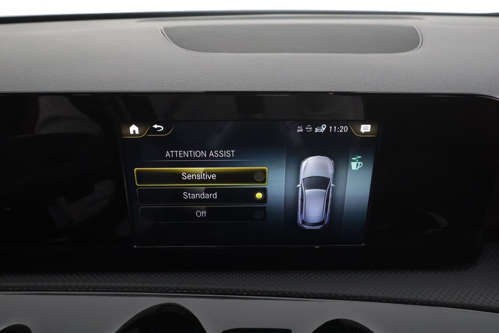 Mercedes-Benz A 2020 180 A Business Style * LED-High Performance / P.Kamera / Sportpenkit / Digimittaristo / Vakkari / Kaistavahti * - Suomi-auto / Kahdet renkaat