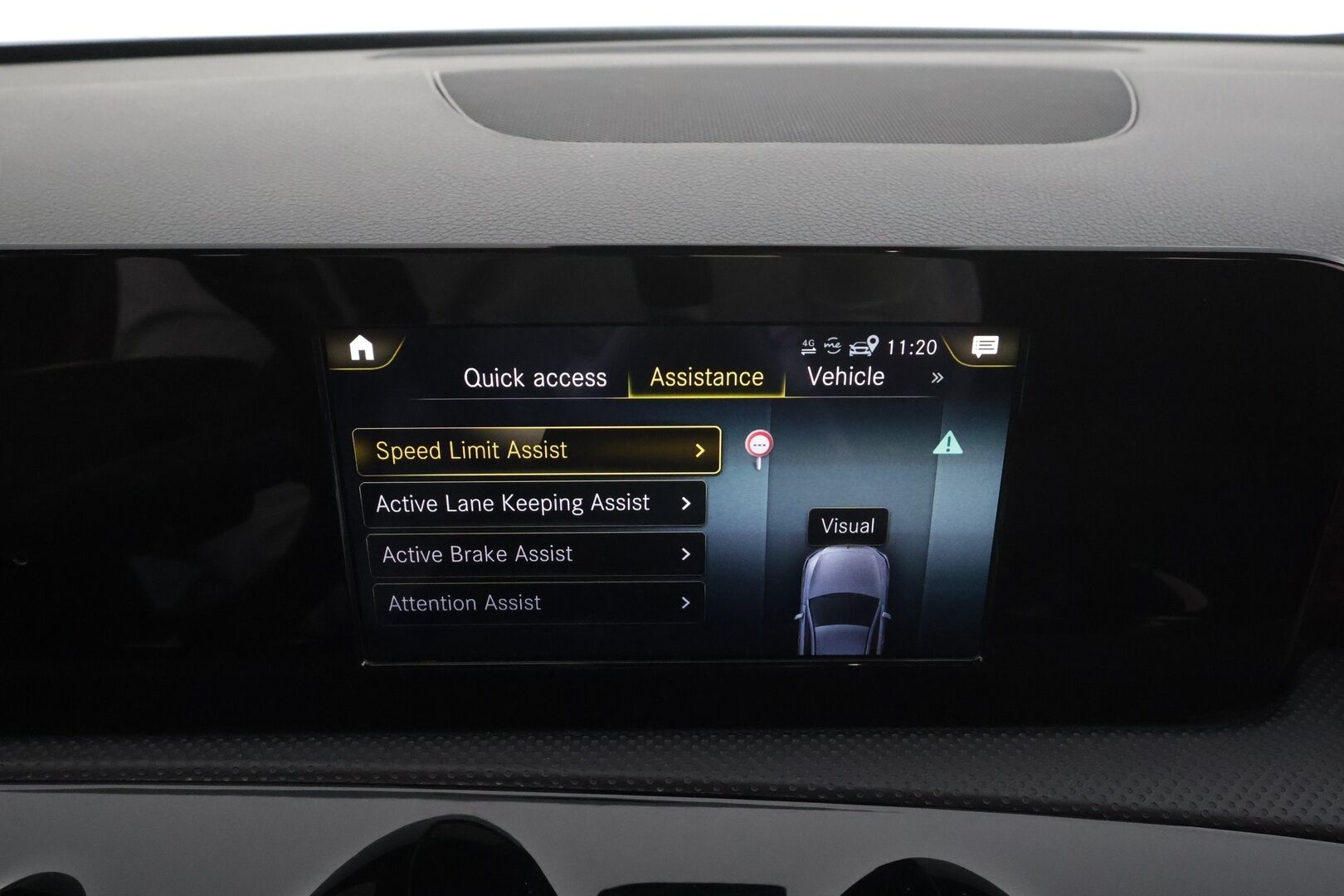 Mercedes-Benz A 2020 180 A Business Style * LED-High Performance / P.Kamera / Sportpenkit / Digimittaristo / Vakkari / Kaistavahti * - Suomi-auto / Kahdet renkaat