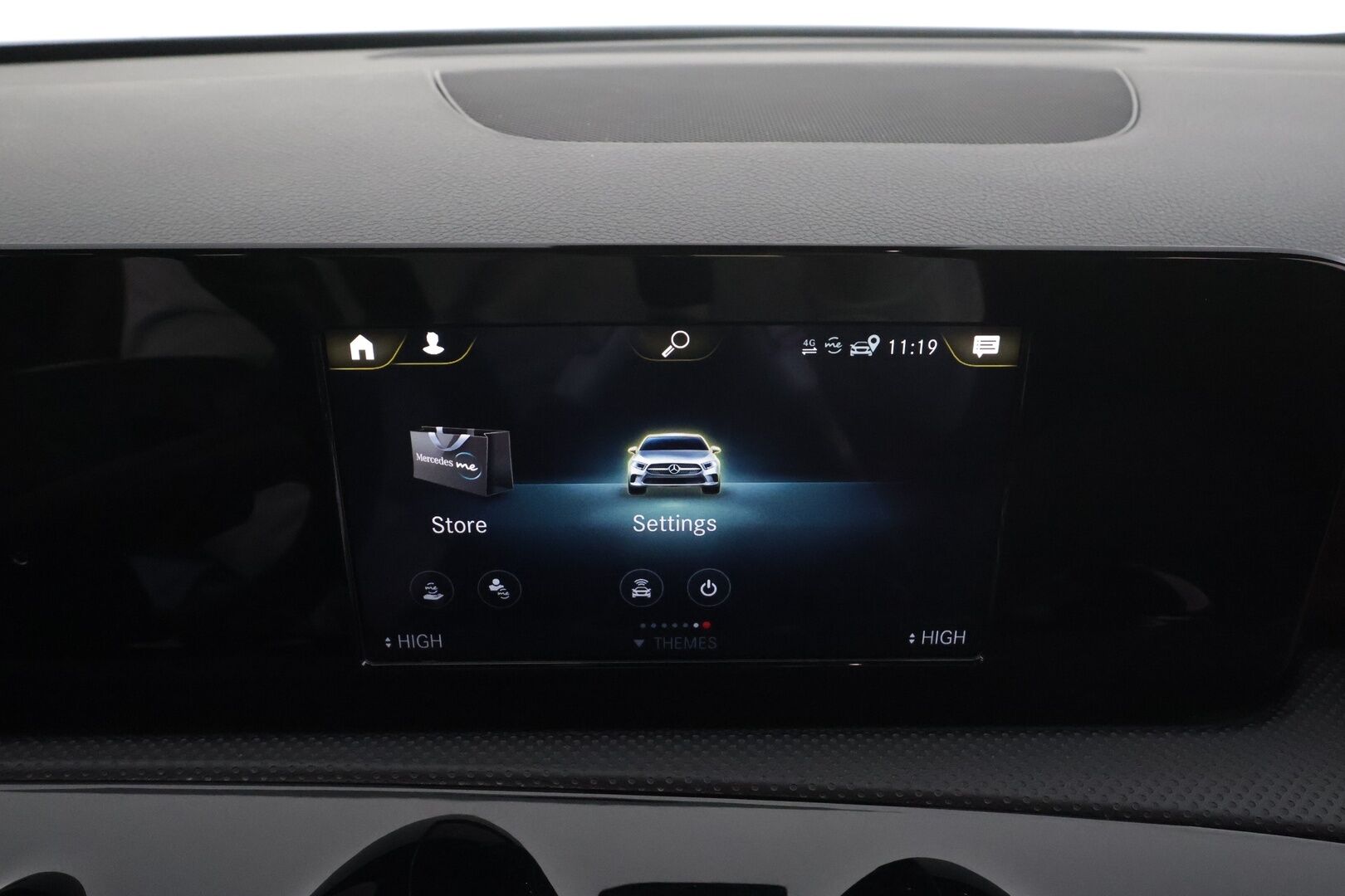 Mercedes-Benz A 2020 180 A Business Style * LED-High Performance / P.Kamera / Sportpenkit / Digimittaristo / Vakkari / Kaistavahti * - Suomi-auto / Kahdet renkaat - HULLUT AVAJAISHULINAT KORKOTARJOUS 3,29 %