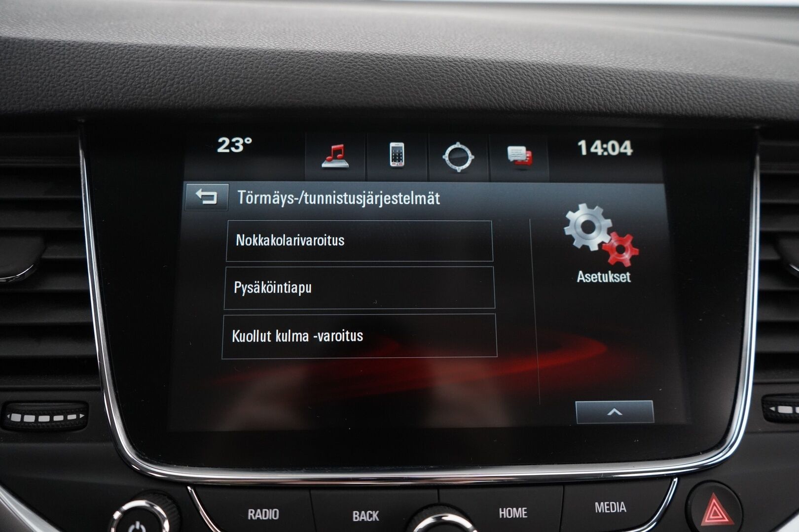 Opel Astra 2019 5-ov Innovation Plus 150 Turbo A * Vakkari / Kamera / Navi / Lohko / Ratinlämmitin* - Myydään juuri leimattuna / Kahdet renkaat / Säännöllinen huoltohistoria