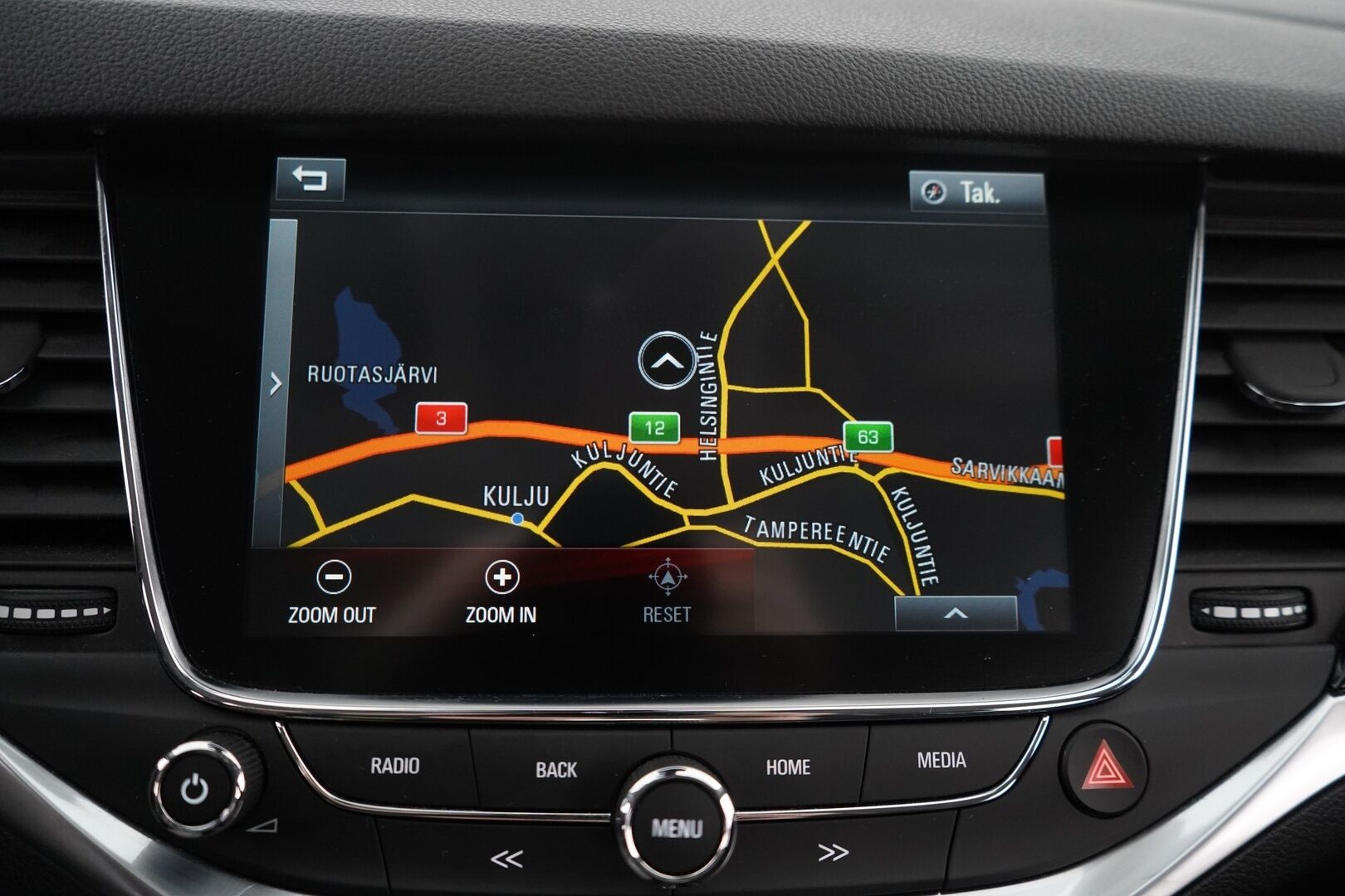 Opel Astra 2019 5-ov Innovation Plus 150 Turbo A * Vakkari / Kamera / Navi / Lohko / Ratinlämmitin* - Myydään juuri leimattuna / Kahdet renkaat / Säännöllinen huoltohistoria