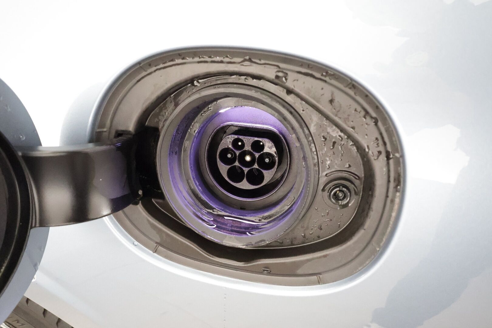 Volvo S90 2020 T8 TwE AWD Inscription aut * Webasto / Vetokoukku / Adapt.Vakkari / Kattoluukku / Muistipenkki / Keyless / P-Tutkat - Suomi-auto / Kahdet renkaat aluvanteilla / Merkkihuollettu - HULLUT AVAJAISHULINAT KORKOTARJOUS 3,29 %