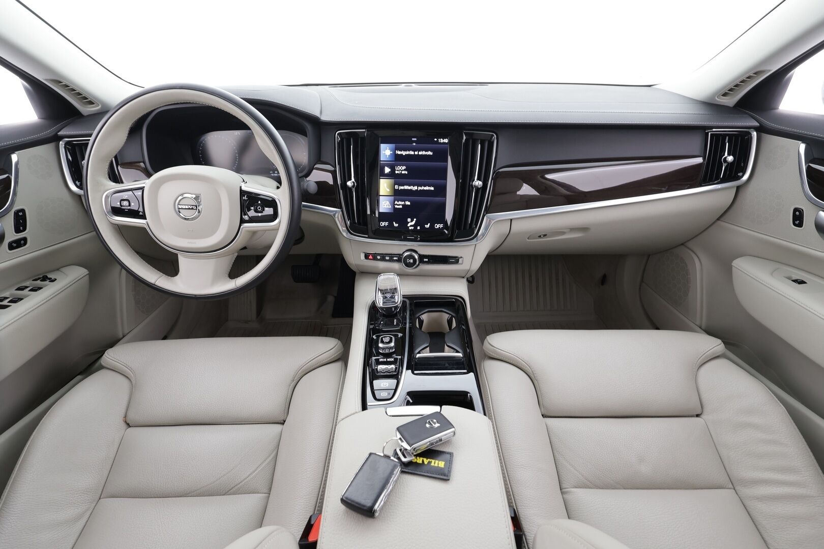 Volvo S90 2020 T8 TwE AWD Inscription aut - Webasto | Vetokoukku | Adapt.Vakkari | Kattoluukku | Muistipenkki | Keyless | High Perf Audio  / Apple&Android