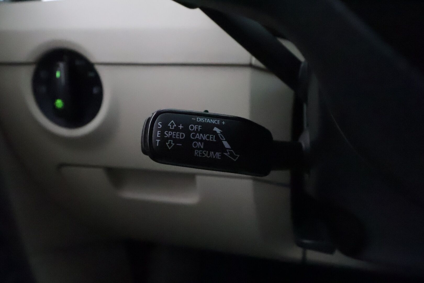 Skoda Octavia 2020 Combi 2,0 TDI 150 Style BusinessLine DSG Autom. **Webasto / Koukku / Adapt.Vakkari / P. Kamera / LED-valot / Canton** - Navi / Kaistavahti  / Digimittaristo / Apple&Android / KeylessGO / 2x Renkaat