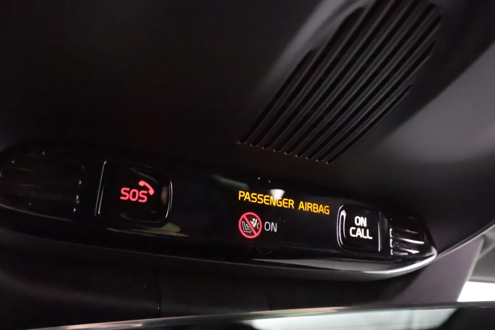 Volvo V90 2017 D5 AWD Inscription aut * Webasto / Koukku / Panorama / B&O / ACC / Full-LED / 360° / Sportnahat Muistilla * - Kahdet renkaat 