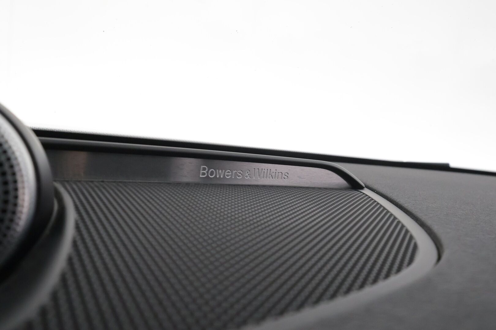 Volvo V90 2017 D5 AWD Inscription aut * Webasto / Koukku / Panorama / B&O / ACC / Full-LED / 360° / Sportnahat Muistilla * - Kahdet renkaat 