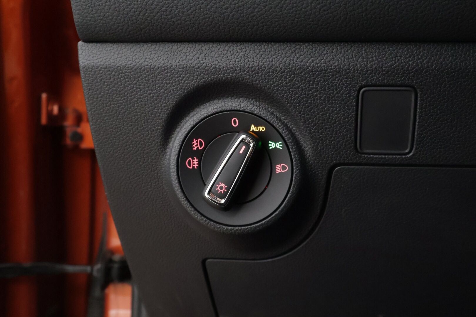 Seat Ibiza 2020 1,0 EcoTSI 115 FR DSG * KeyLessGo / Adapt. Vakkari / Lohkolämmitin * - * Vähän ajettu suomiauto *