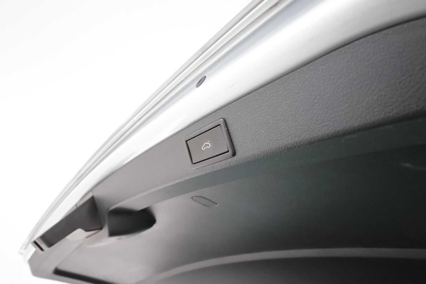Skoda Octavia 2020 Combi 1,5 TSI Style BusinessLine DSG Aut. **1.Om suomi-auto / Webasto / Koukku / Adapt.Vakkari / P.Kamera / LED-valot** - Navi / Kaistavahti / Katveavustin / KeylessGO 